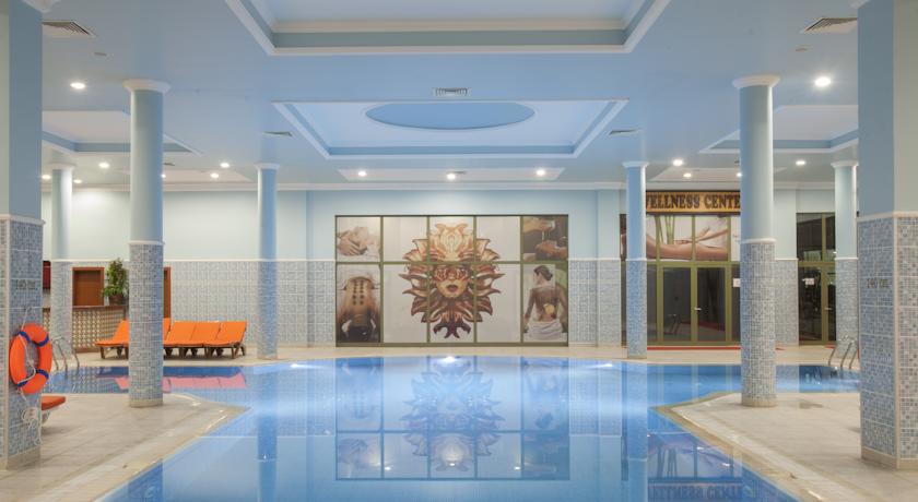 Venezia Palace Deluxe Resort