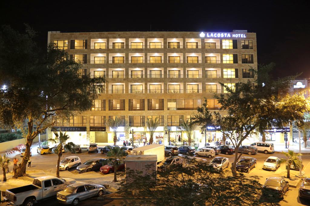 La Costa Hotel