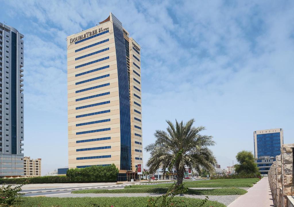 DoubleTree by Hilton Ras Al Khaimah Corniche Hotel & Residences