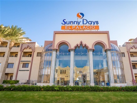 Sunny Days Resort Spa & Aqua Park