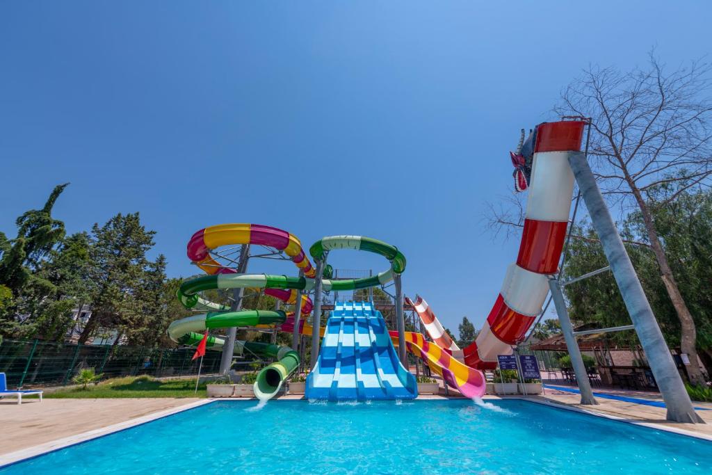 Loxia Comfort Resort Kemer (ex.Fun & Sun Family Comfort Beach Resort)