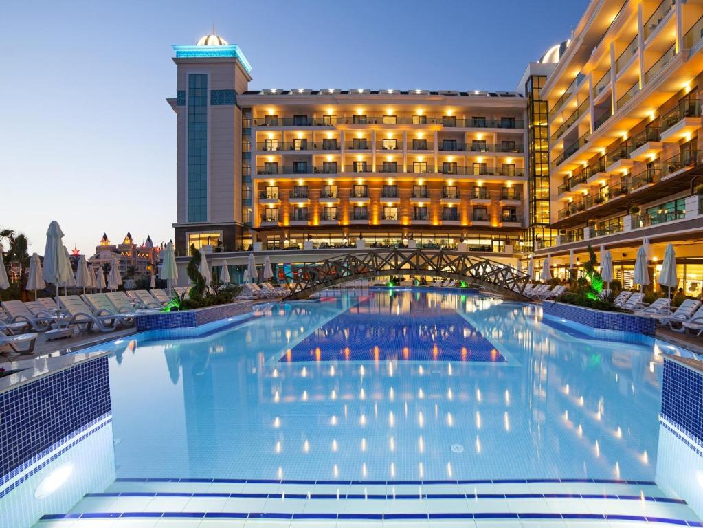 LUNA BLANCA RESORT&SPA