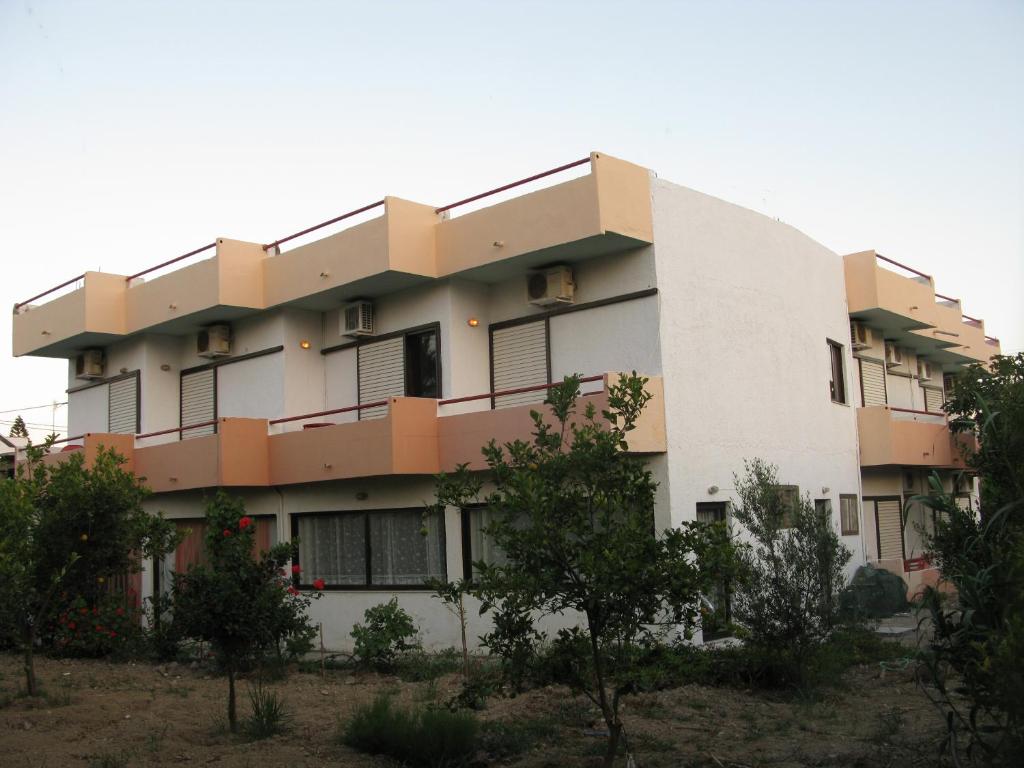 VIOLETTA HOTEL