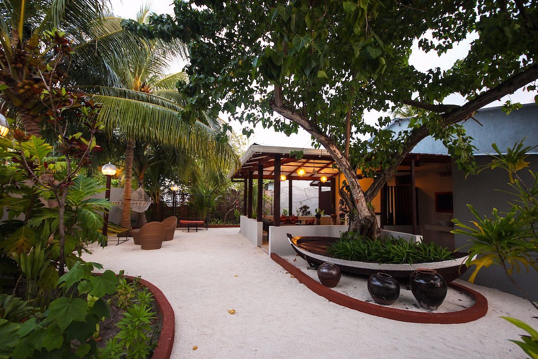 HOLIDAY VILLAGE RETREAT