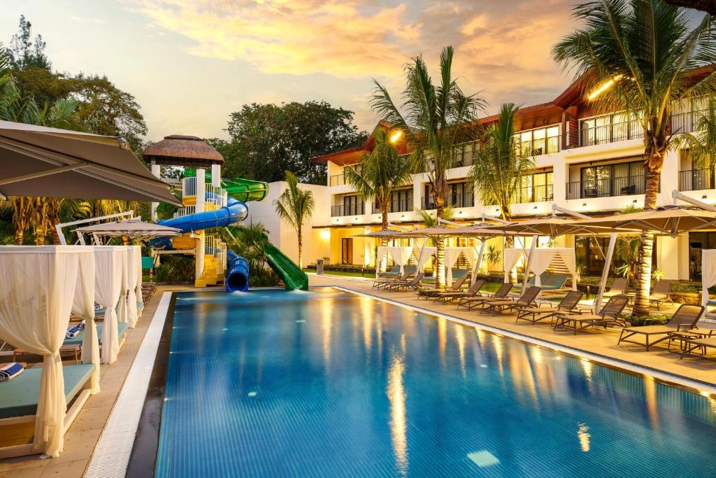 Oceans Creek Beach Hotel