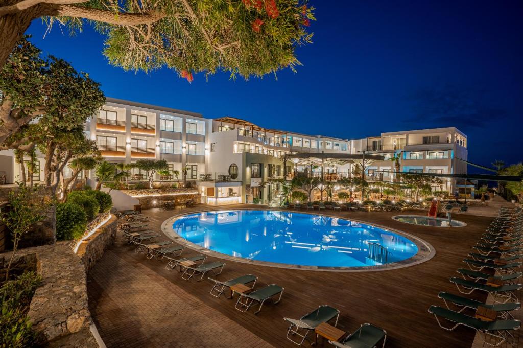 ARMINDA HOTEL & SPA