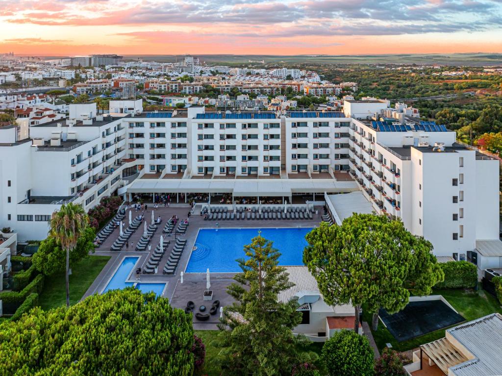 ALBUFEIRA SOL SUITE HOTEL RESORT AND SPA